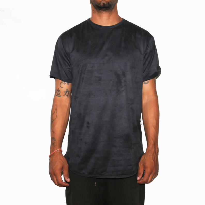 Black crew-neck T-shirt with short sleeves, relaxed fit and curved hem.
