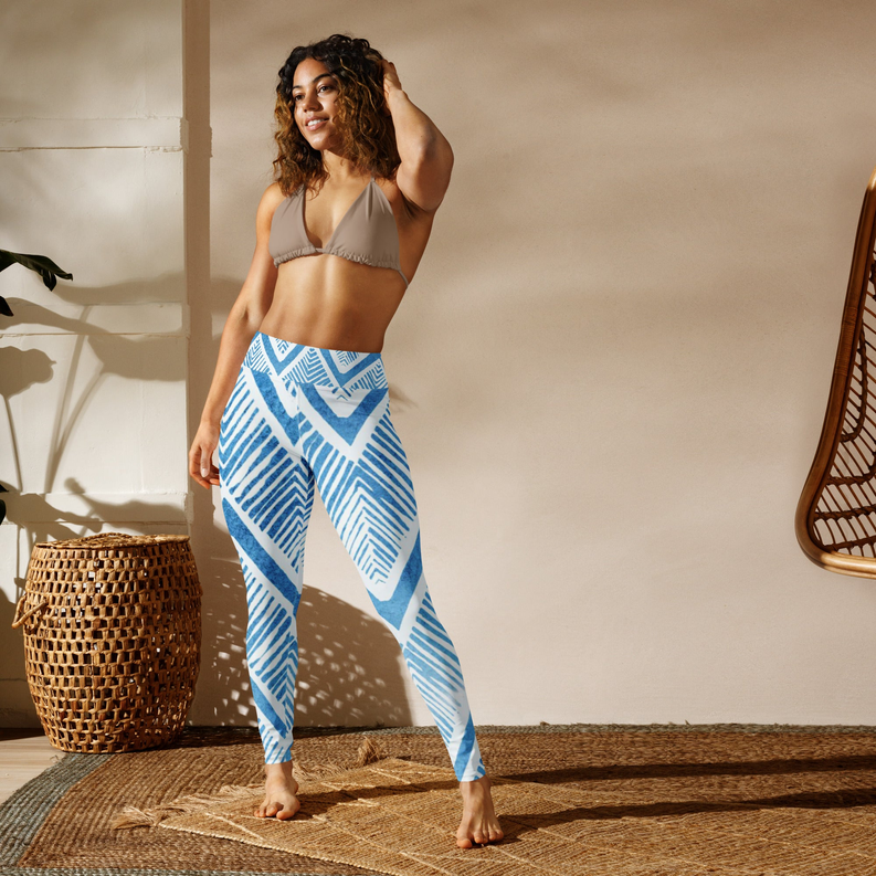 Batik leggings in blue indigo with geometric chevron pattern, full-length