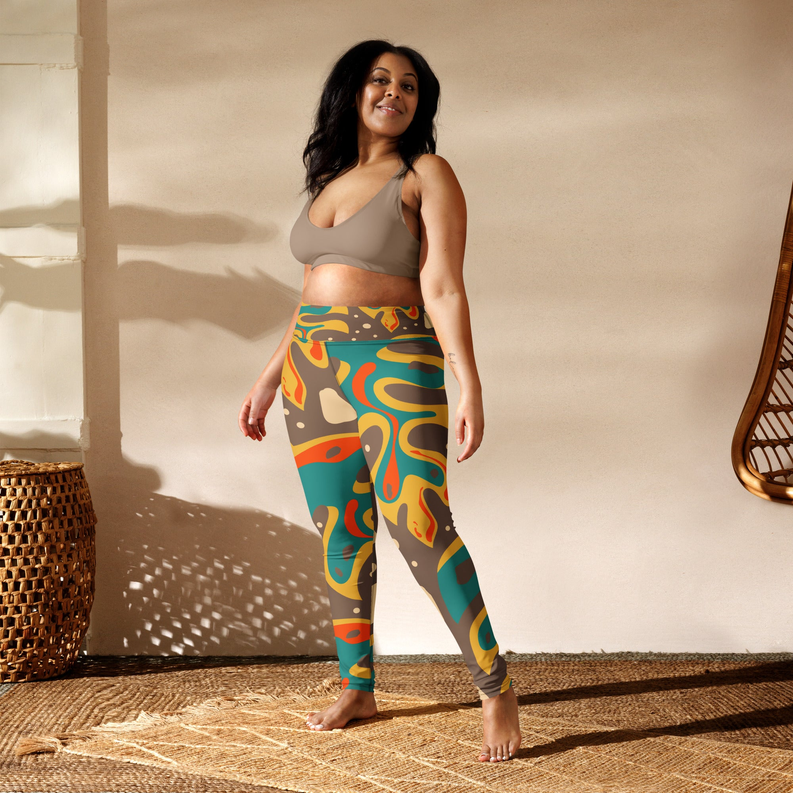 Abstract multicolor yoga leggings with fitted waistband and full-length legs
