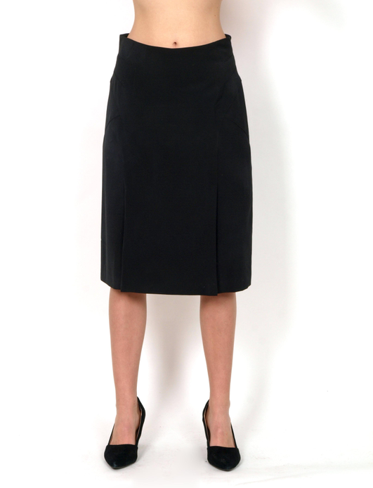 Straight-cut black midi skirt with fitted waistband and straight fall