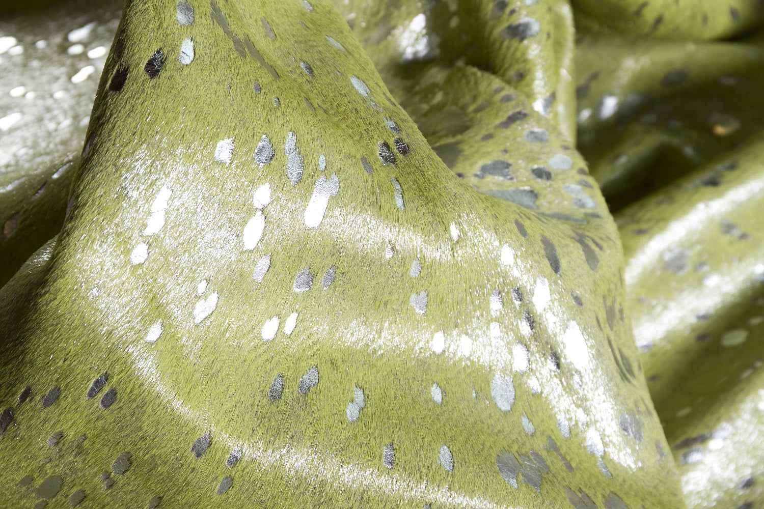 72" X 84" Lime And Silver Cowhide - Area Rug