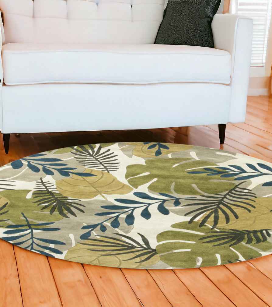 7' Round Wool Ivory  Area Rug