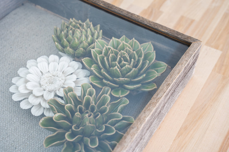 11" x 14" Gray Solid Wood Hanging Picture Frame - Home Decor