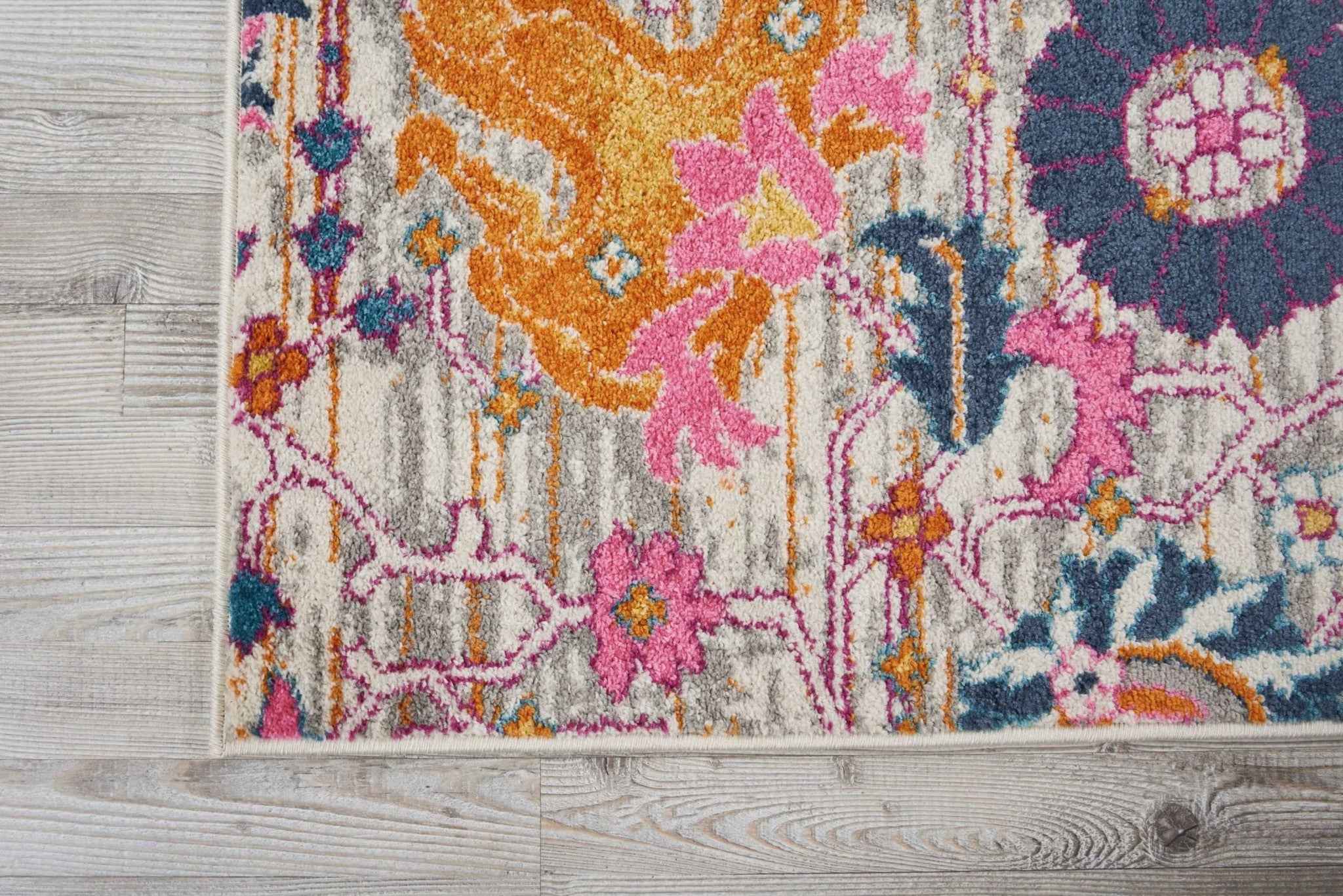 8' X 10' Silver Floral Power Loom Area Rug