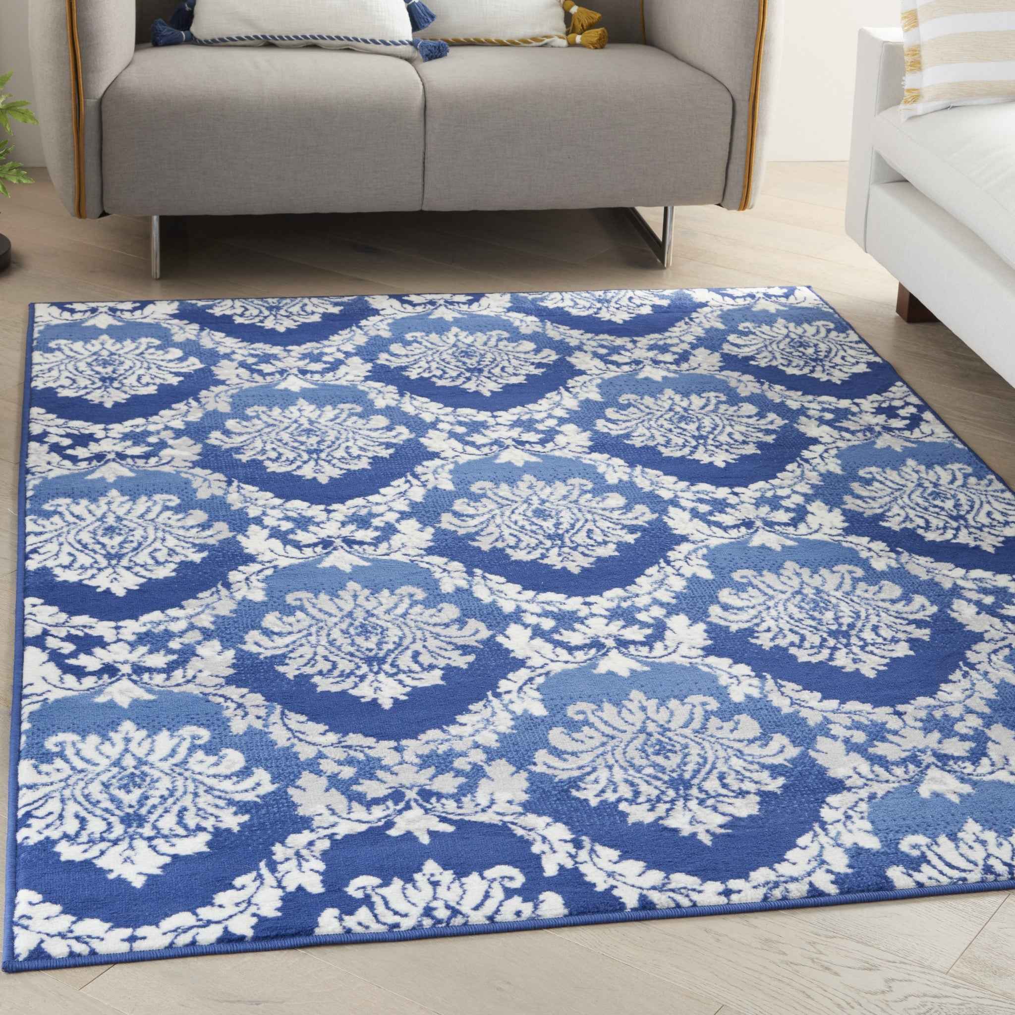 5' X 7' Blue Floral Dhurrie Area Rug