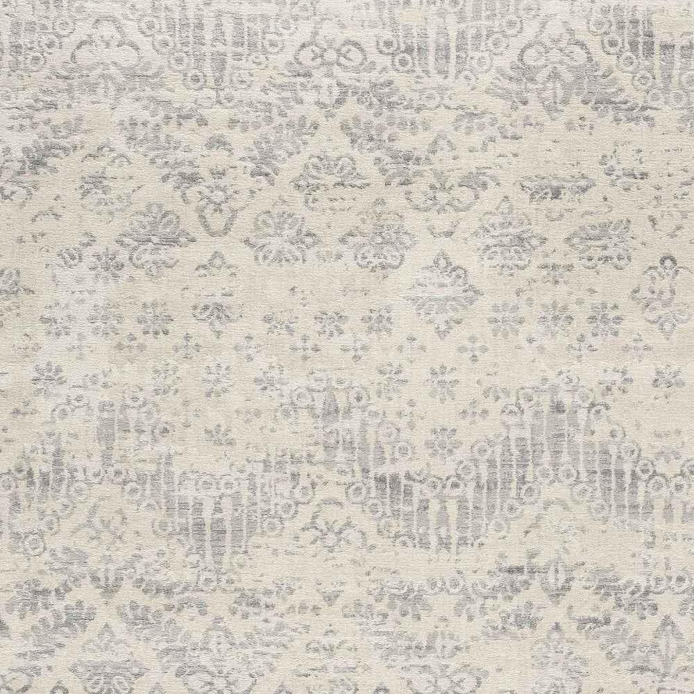 5’ X 8’ Ivory Distressed Ikat Pattern Area Rug