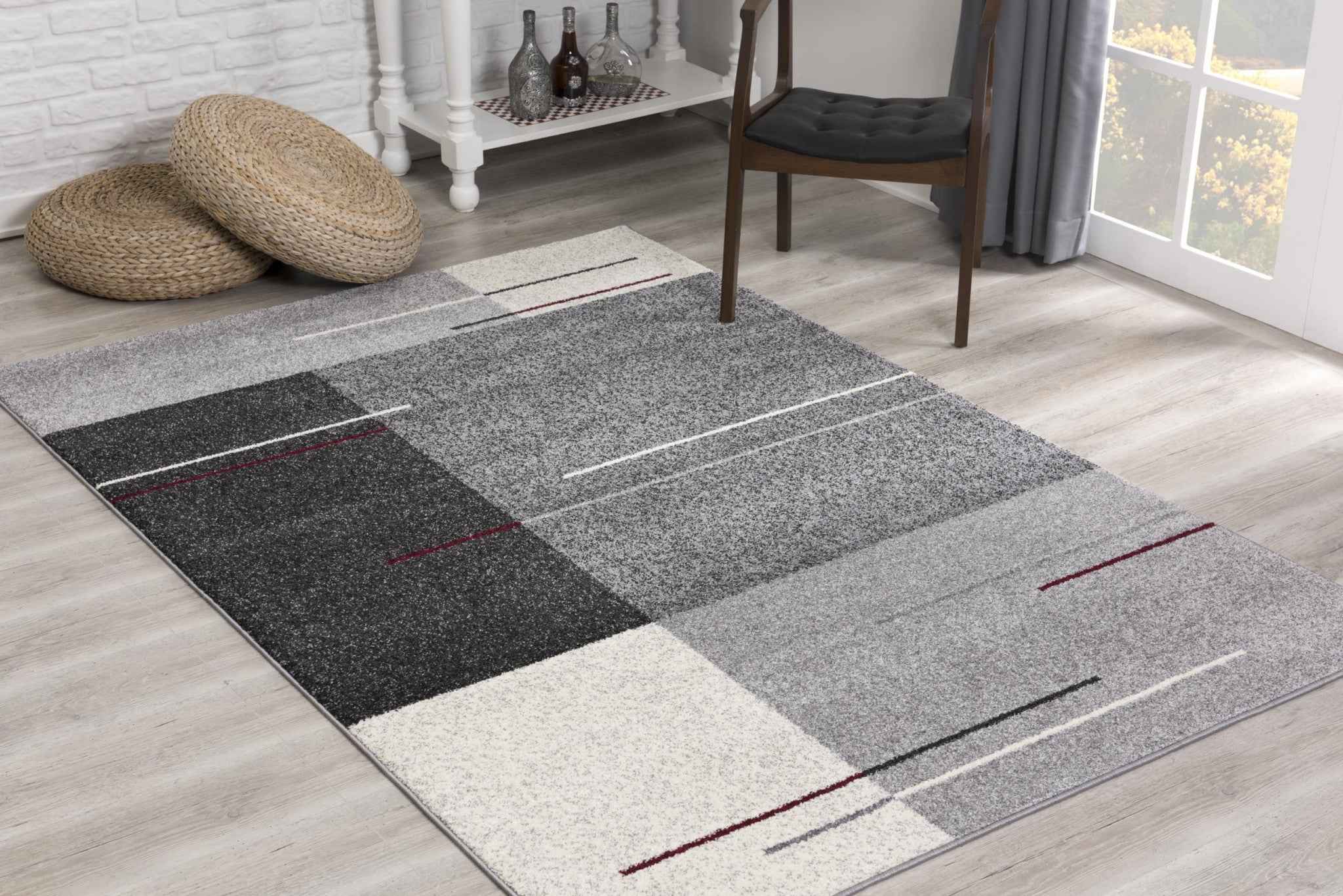 4’ X 6’ Gray Modern Geometric Area Rug