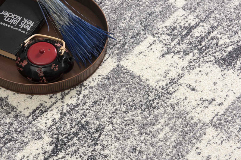 8’ X 11’ White And Gray Checkered Area Rug