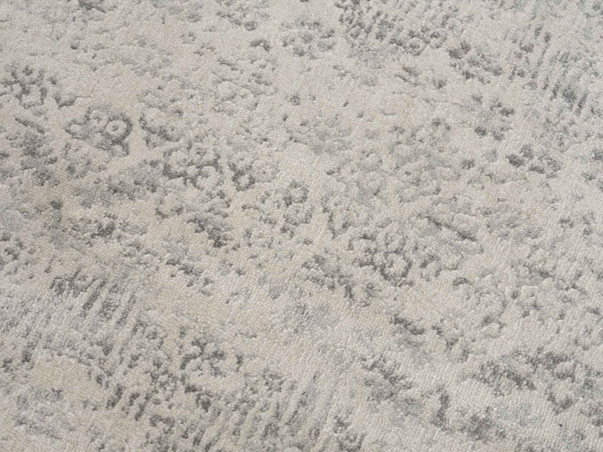 2’ X 6’ Ivory Distressed Ikat Pattern Area Rug