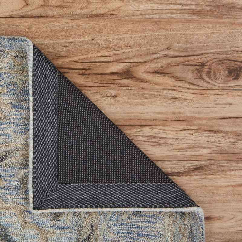 9’ x 12’ Blue and Tan Traditional Area Rug