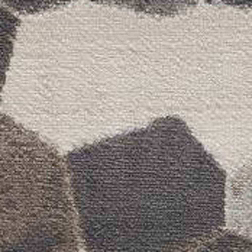 7’ x 10’ Beige Cobblestone Pattern Area Rug