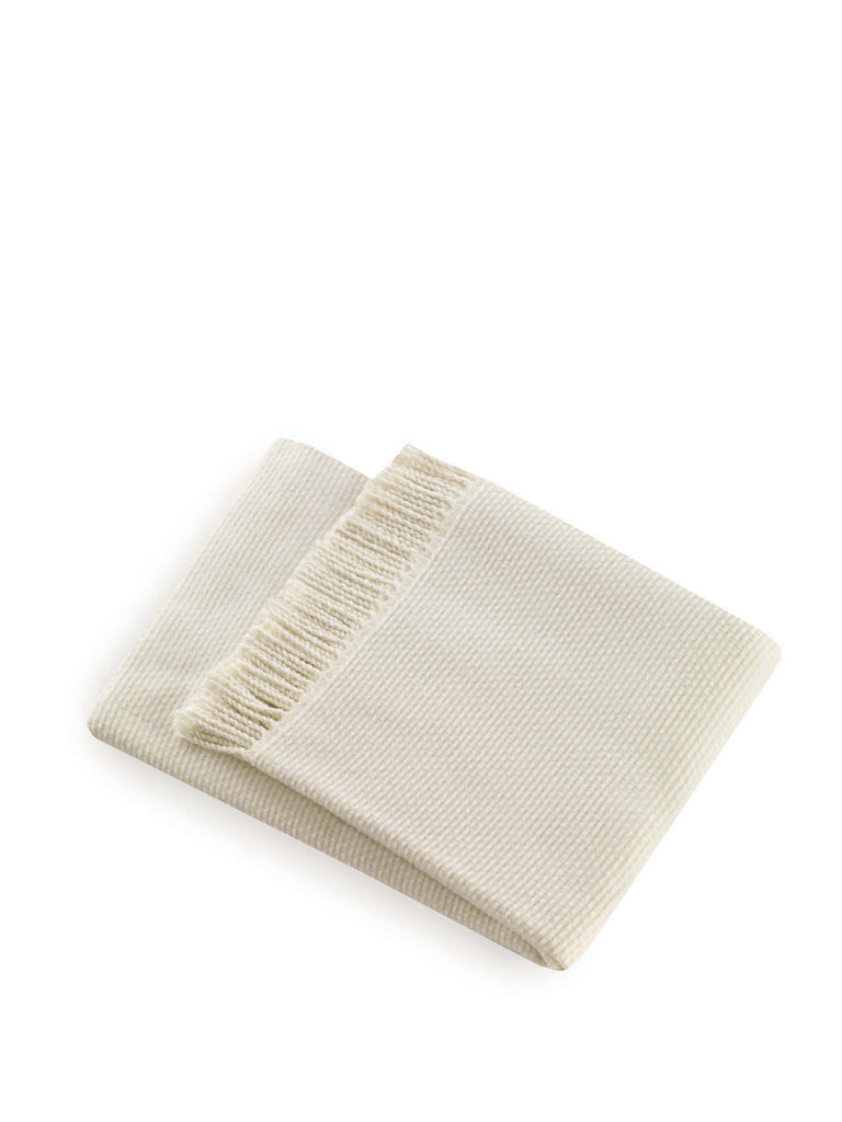 Soft Creamy White Links Pattern Throw Blanket - Home Decor