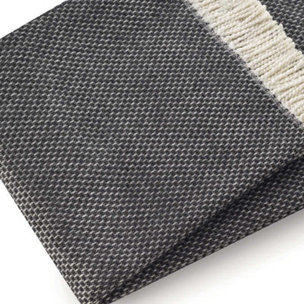 Soft Dark Gray Links Pattern Throw Blanket - Home Decor