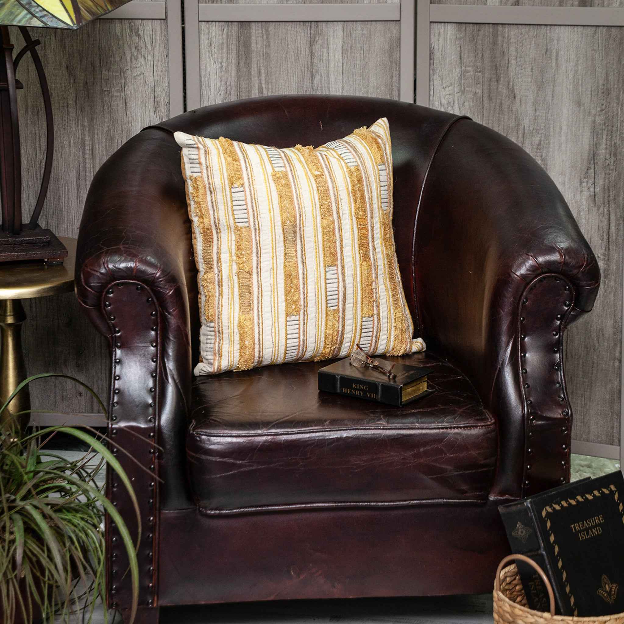 18 X 18 Beige Zippered 100% Cotton Throw Pillow