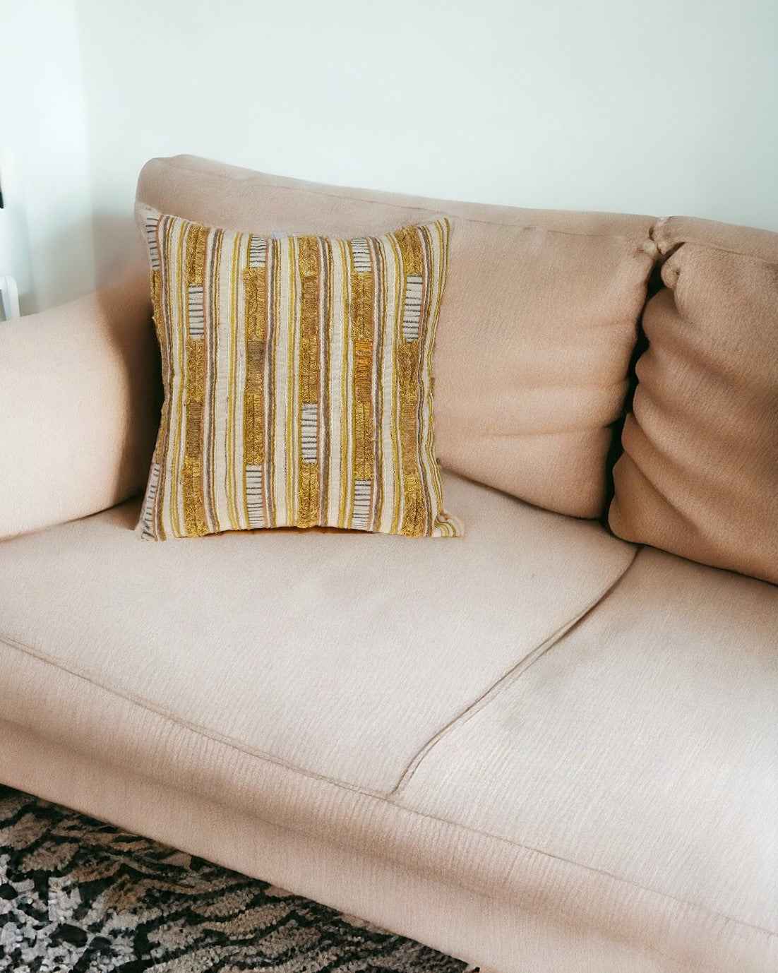 18 X 18 Beige Zippered 100% Cotton Throw Pillow