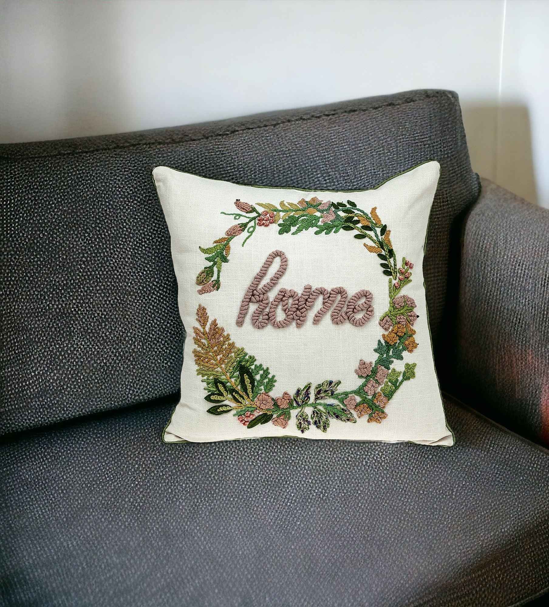 18 X 18 Beige Zippered 100% Cotton Throw Pillow