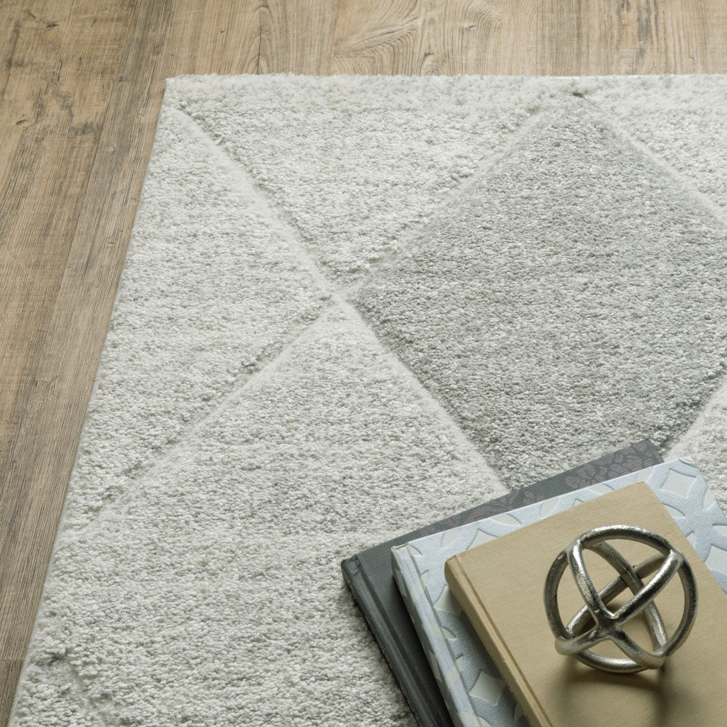 10' X 13' Grey And Ivory Geometric Power Loom Stain Resistant Area Rug - Home & Garden