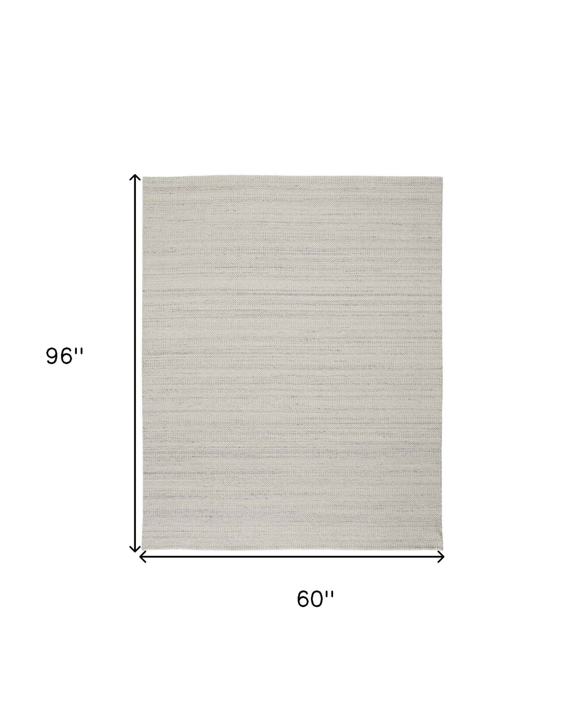 5' X 8' Ivory And Gray Wool Hand Woven Stain Resistant Area Rug