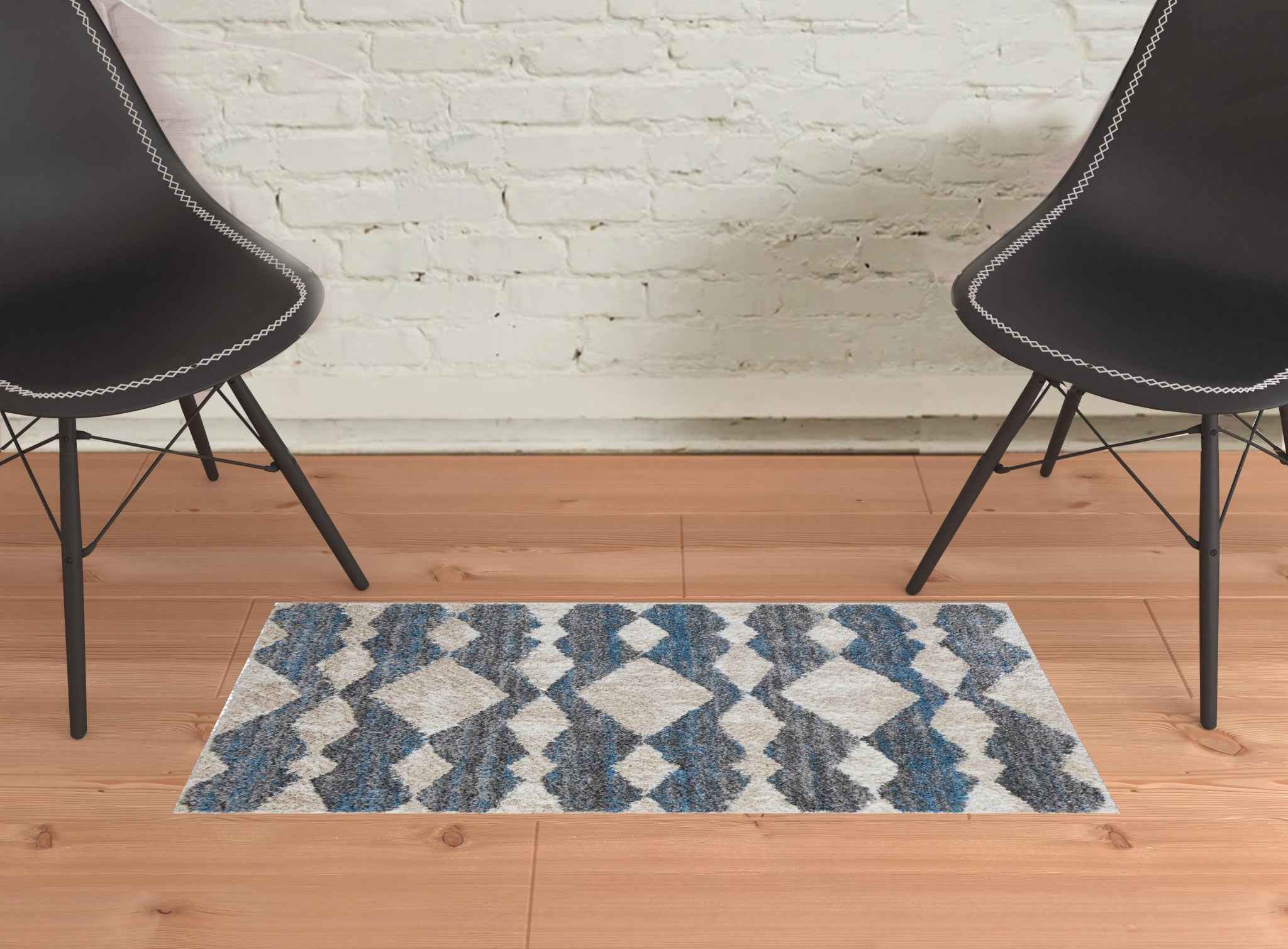 2' X 3' Ivory Gray And Blue Chevron Power Loom Stain Resistant Area Rug