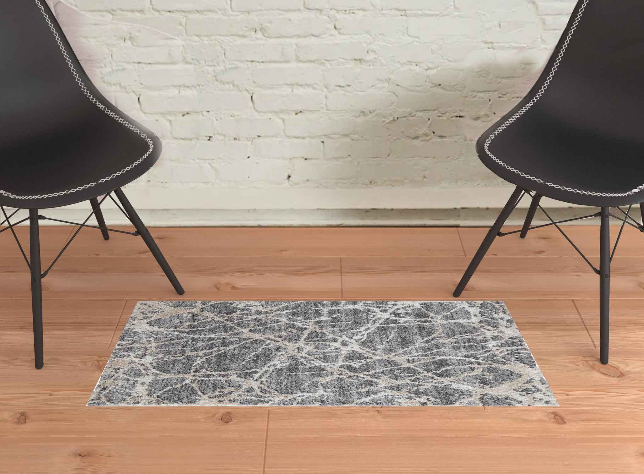 2' X 3' Gray And Ivory Abstract Power Loom Stain Resistant Area Rug