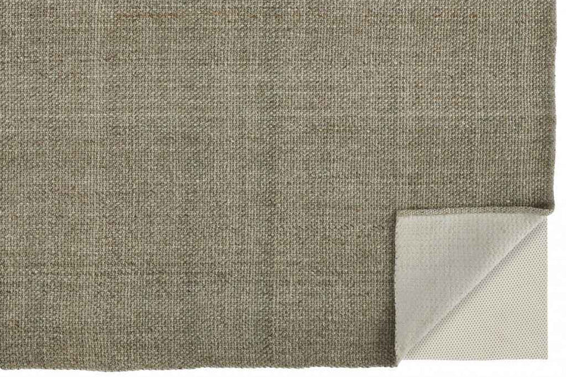 5' X 8' Green And Tan Hand Woven Area Rug