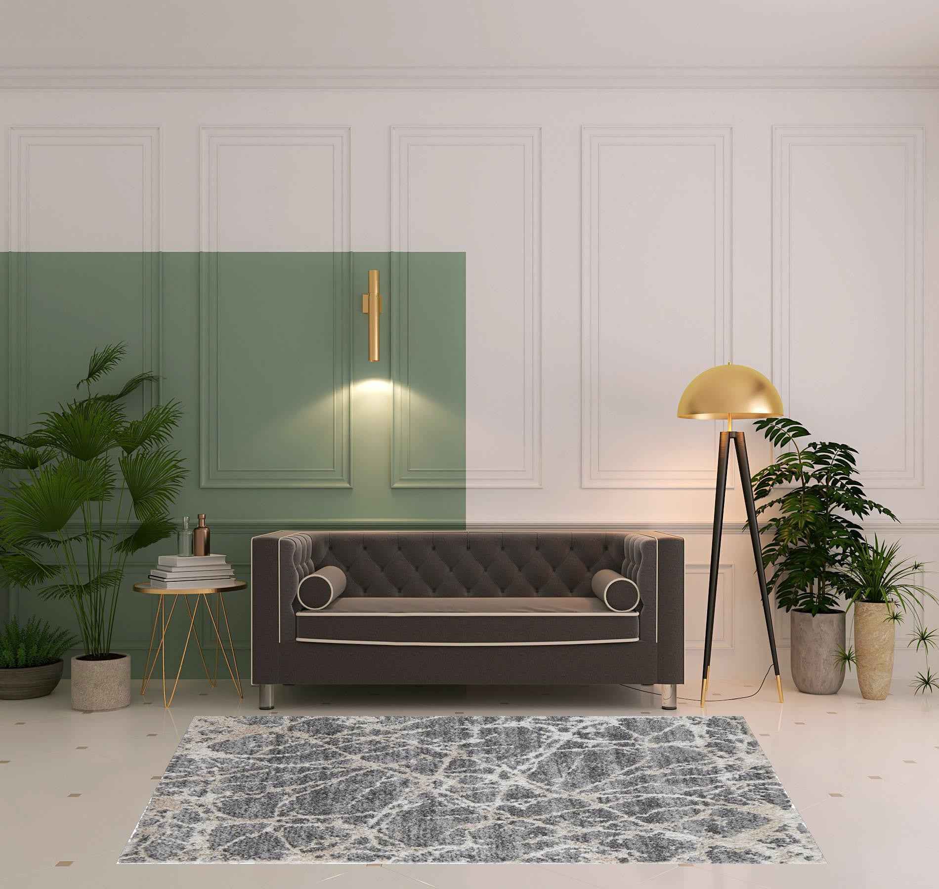 5' X 8' Gray And Ivory Abstract Power Loom Stain Resistant Area Rug