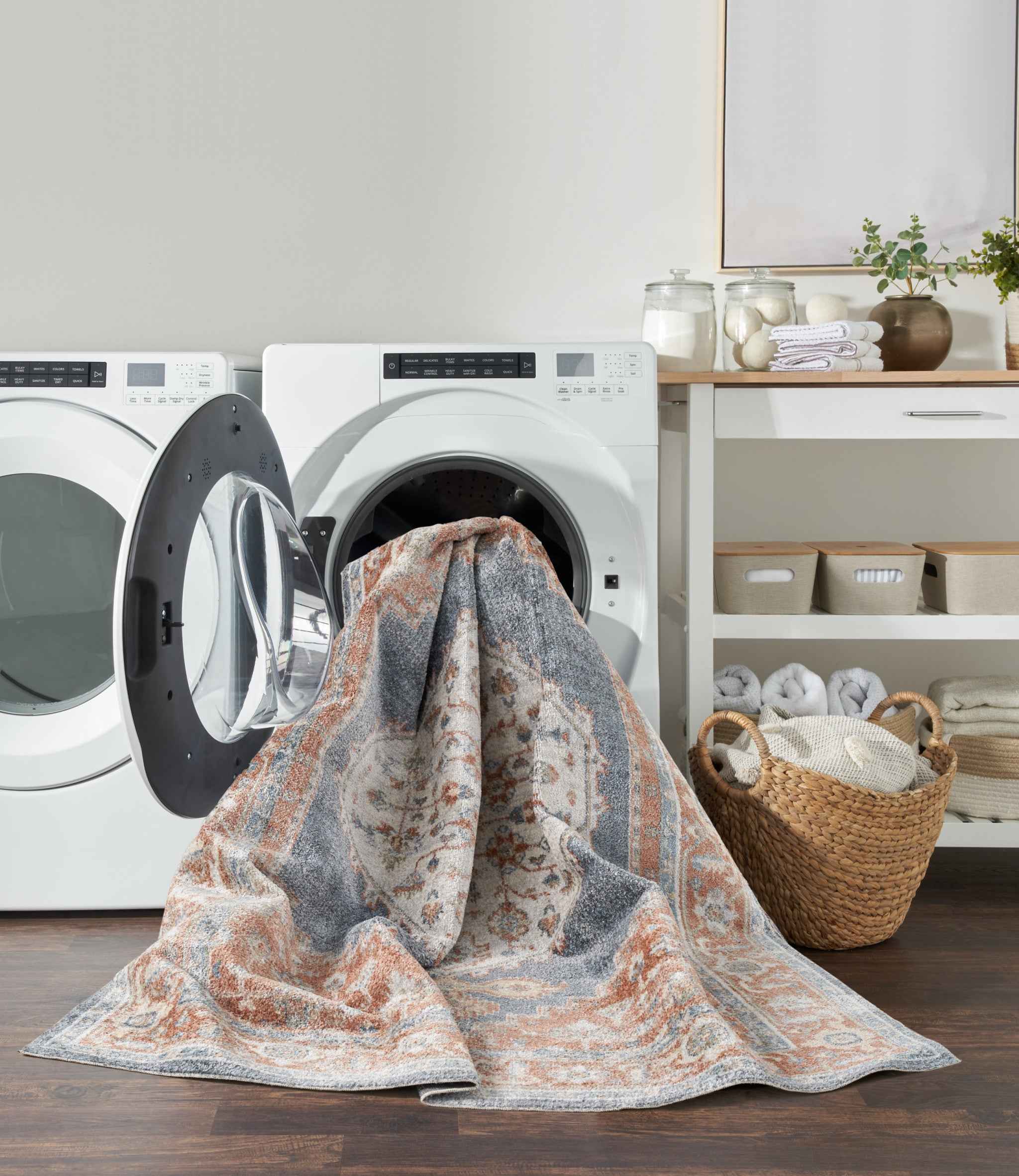 7' X 9' Denim Blue Oriental Power Loom Distressed Washable Area Rug