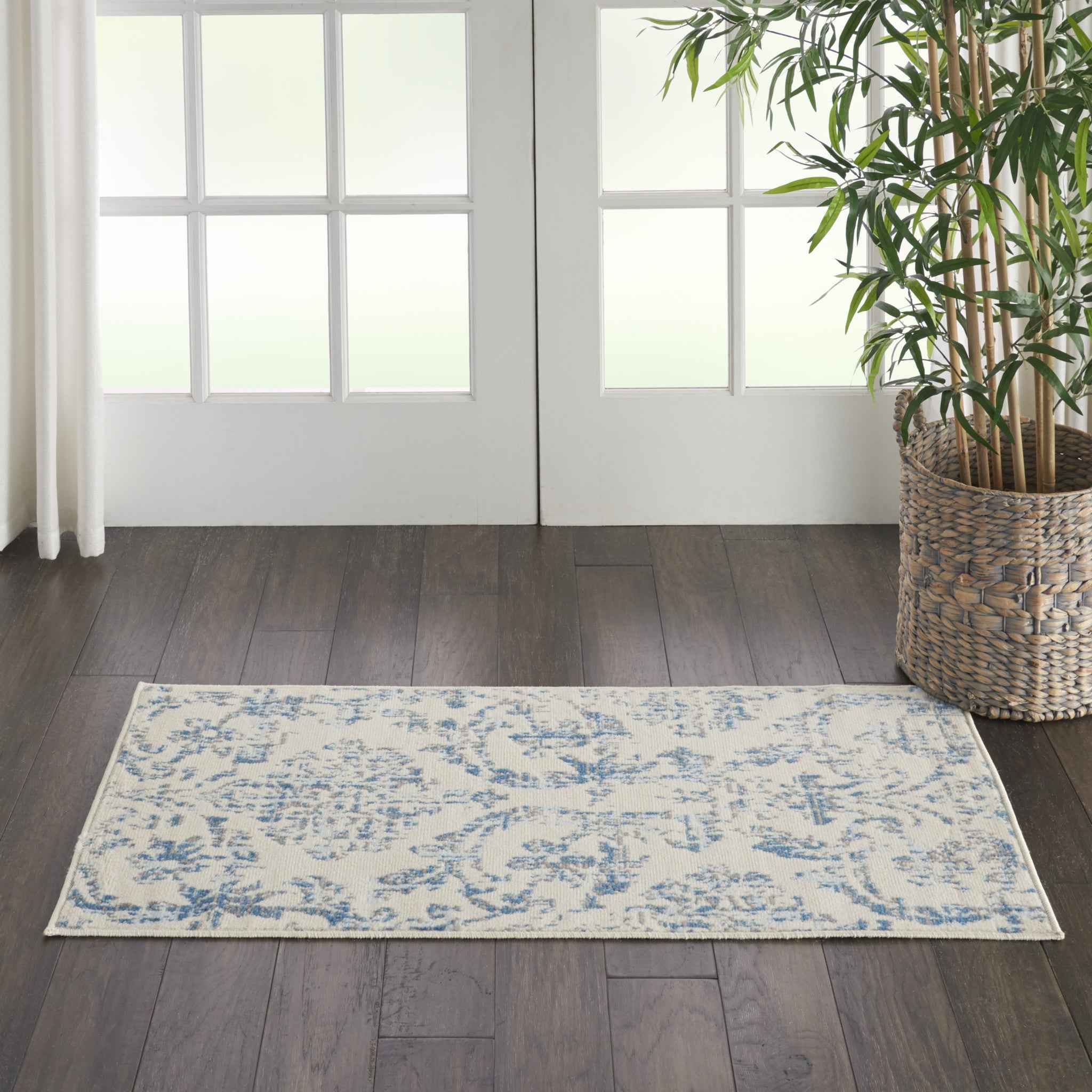 2' X 4' Cream Damask Power Loom Area Rug
