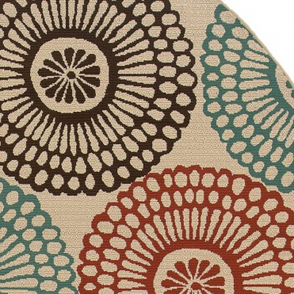8' X 8' Beige Round Indoor Outdoor Area Rug - Outdoor