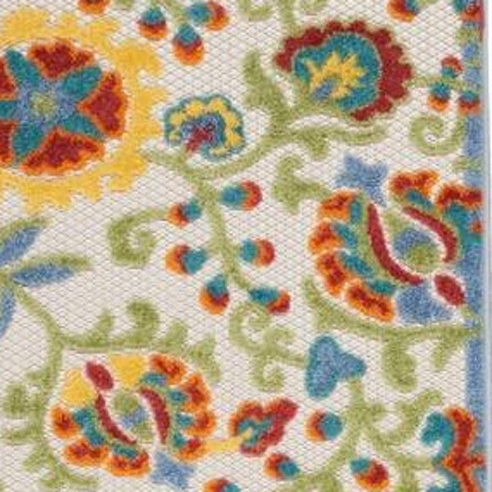 6' Green And Ivory Indoor Outdoor Runner Rug - Outdoor