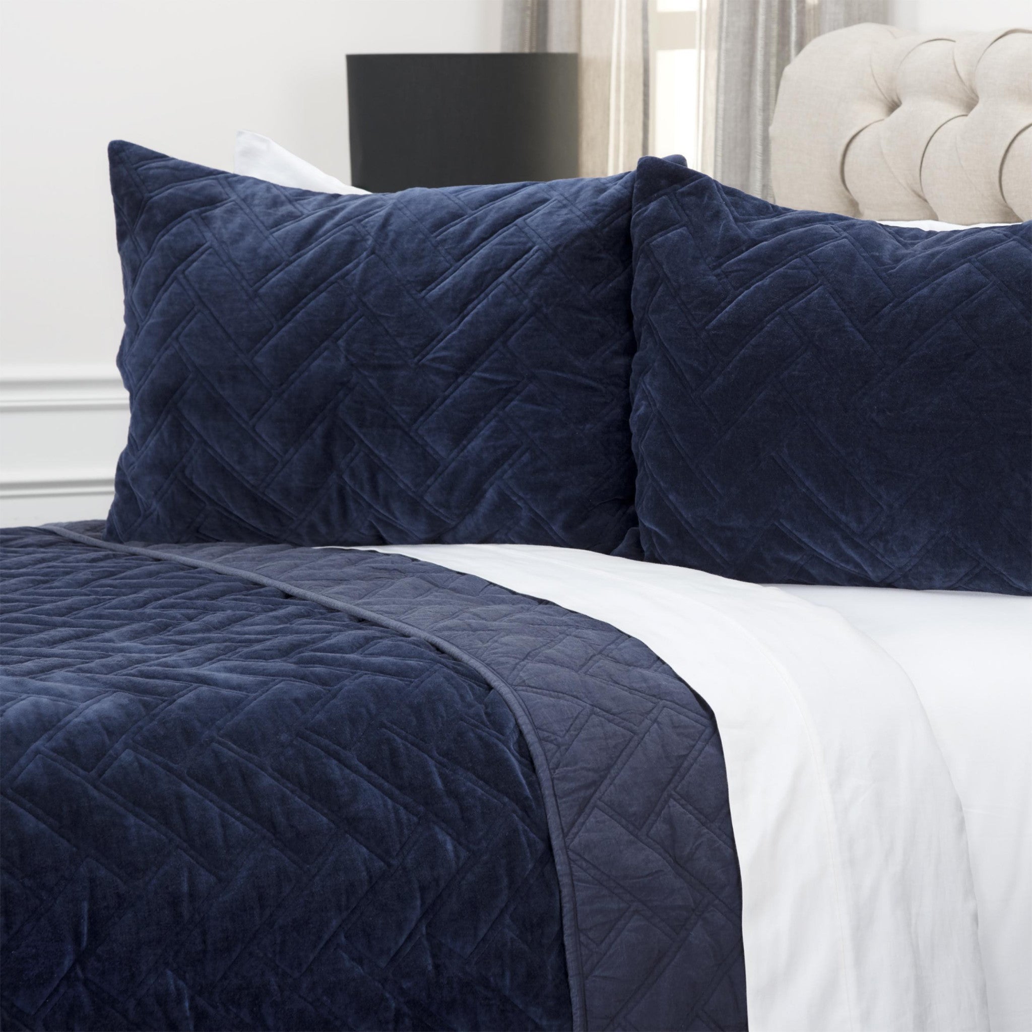Indigo Geometric Queen Quilt - Bed & Bath