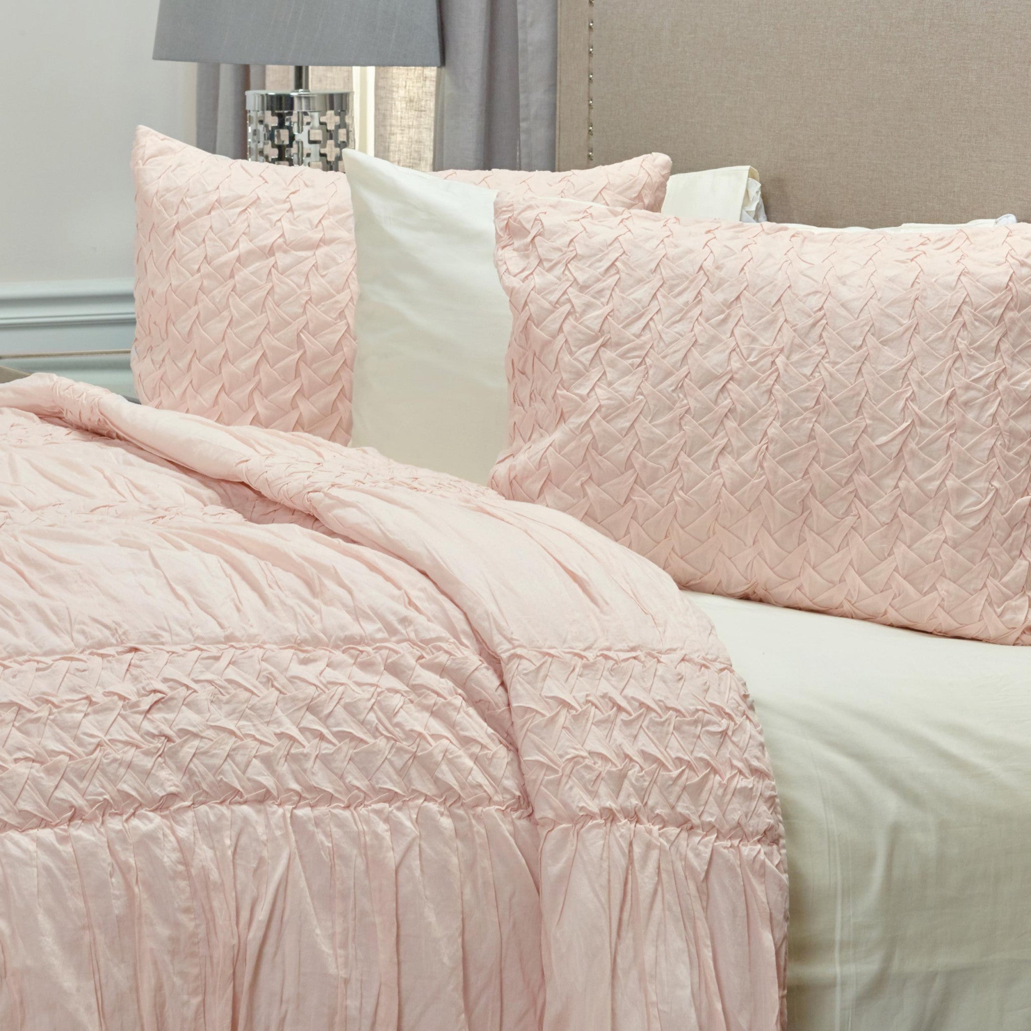 Pink Geometric Queen Quilt - Bed & Bath