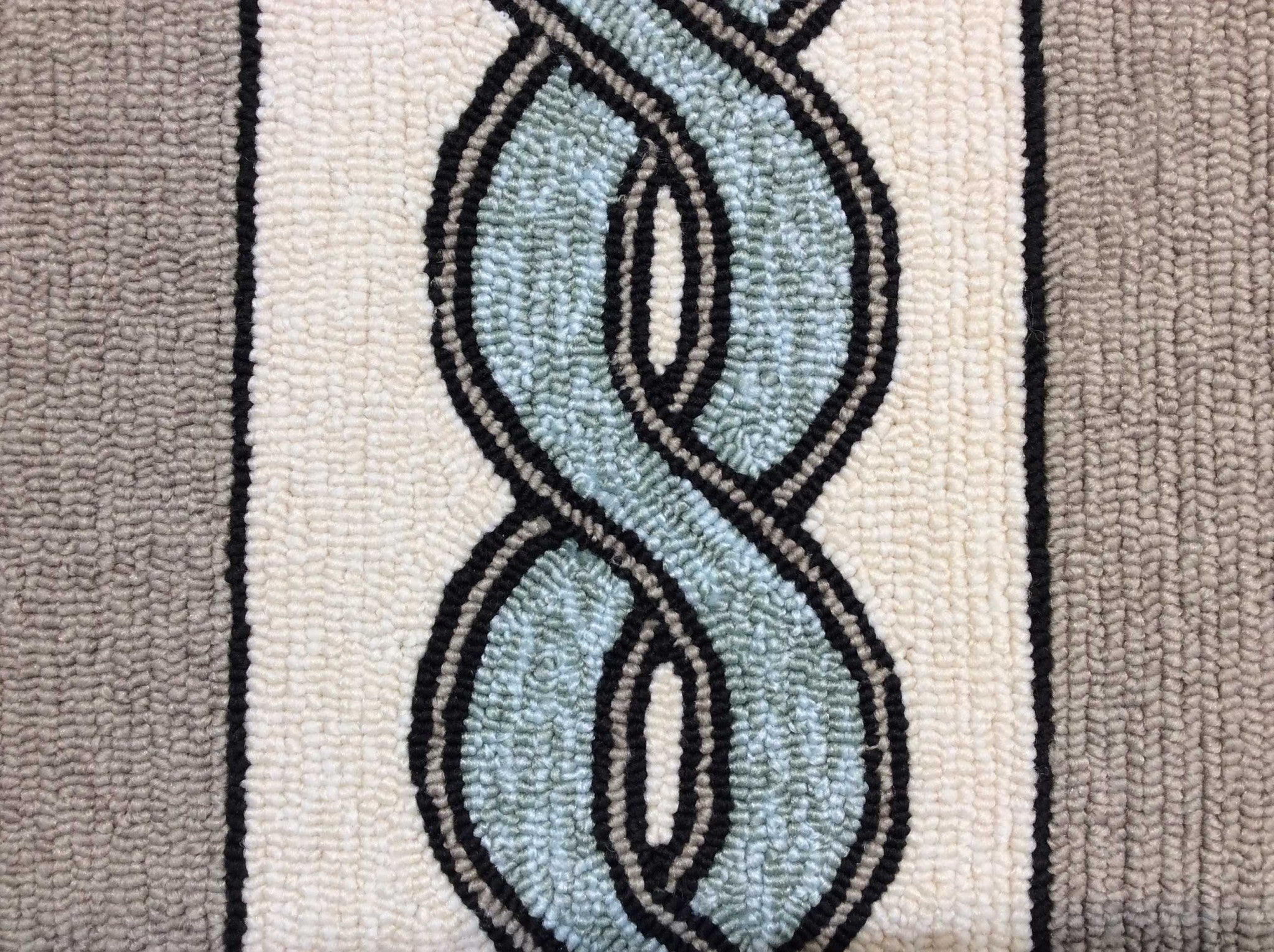 3' X 5' Ivory Light Blue And Gray Geometric Hand Hooked Worn/Fade Area Rug - Home & Garden