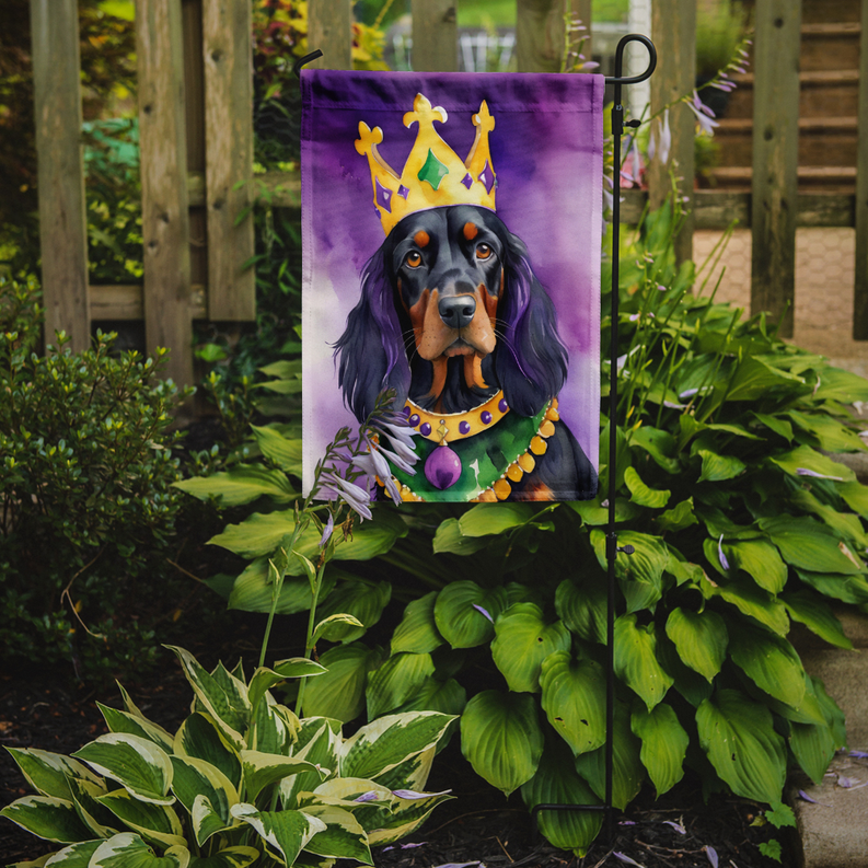 Purple garden flag with Gordon setter king holding court in garden, crown and necklace