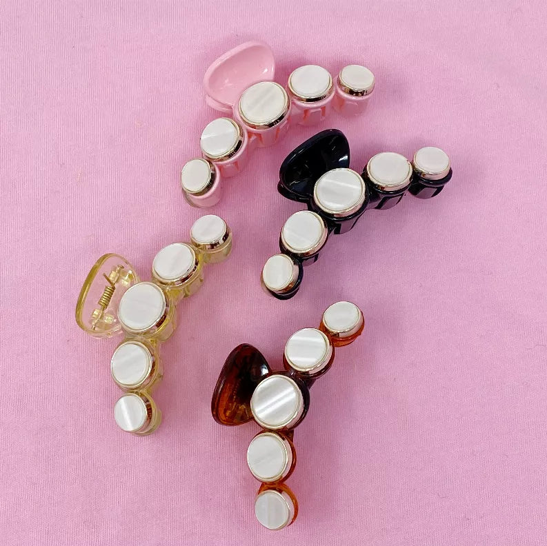 Bauble Fun Hair Claw - Pink / 1 - Hair Accessories