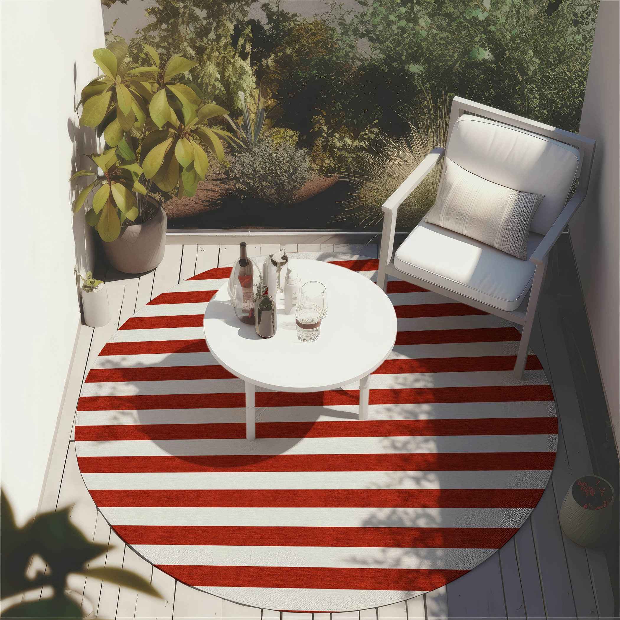 8' Round Red and White Round Striped Washable Non Skid Indoor Outdoor Area Rug
