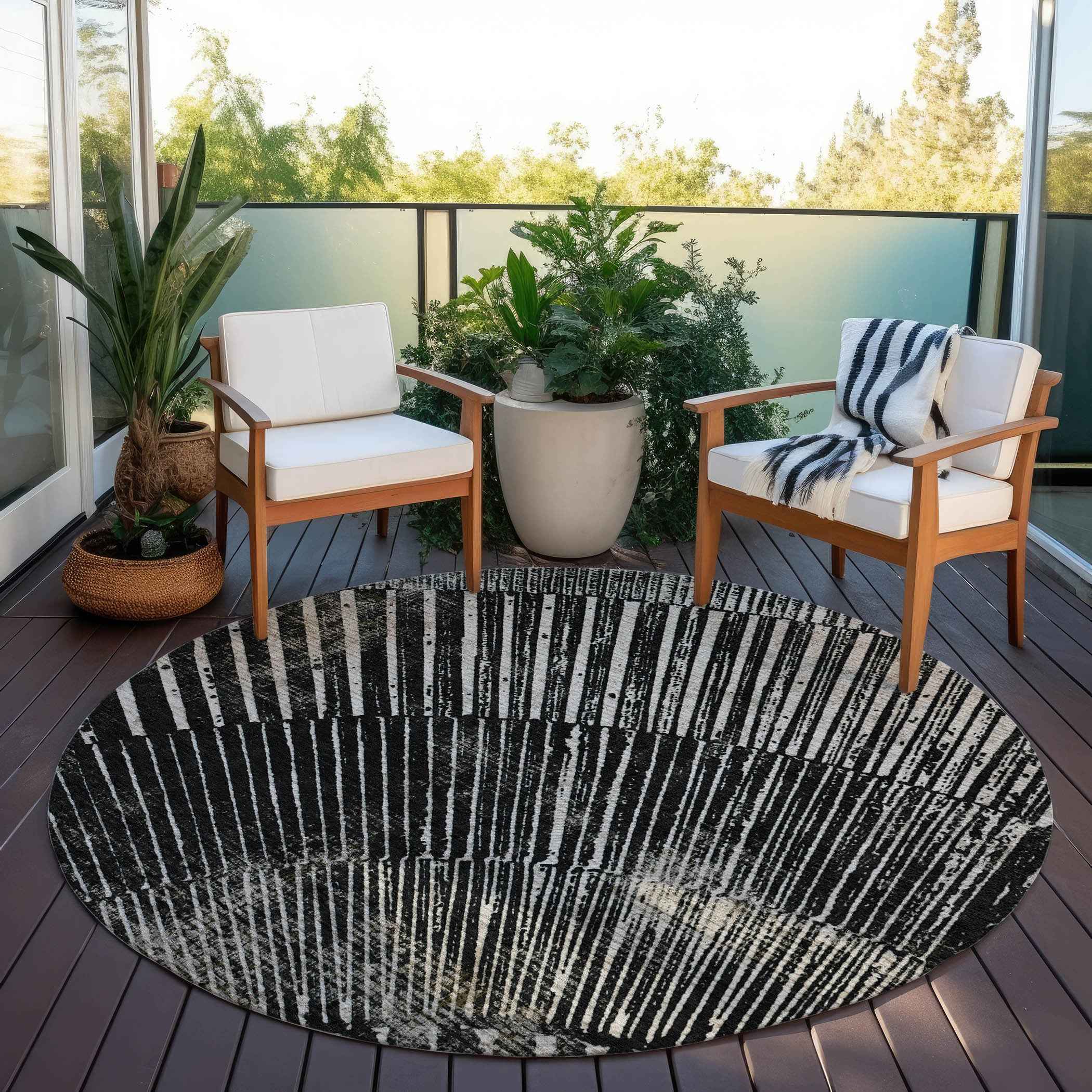8' Round Black and Ivory Round Abstract Washable Non Skid Indoor Outdoor Area Rug