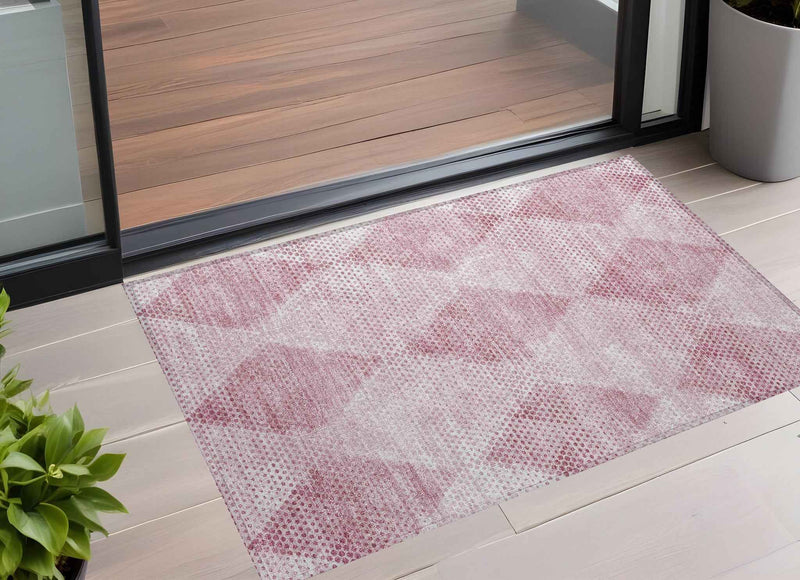 2' X 3' Merlot Geometric Washable Non Skid Indoor Outdoor Area Rug