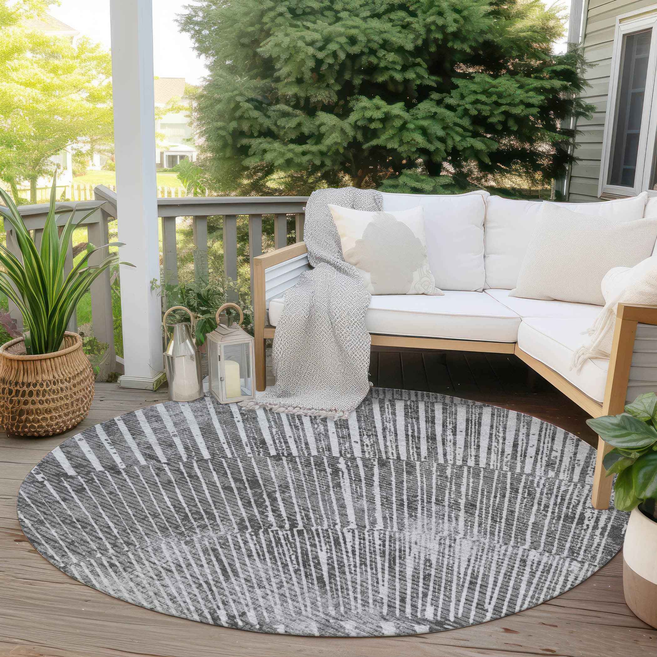 8' Round Gray and Ivory Round Abstract Washable Non Skid Indoor Outdoor Area Rug
