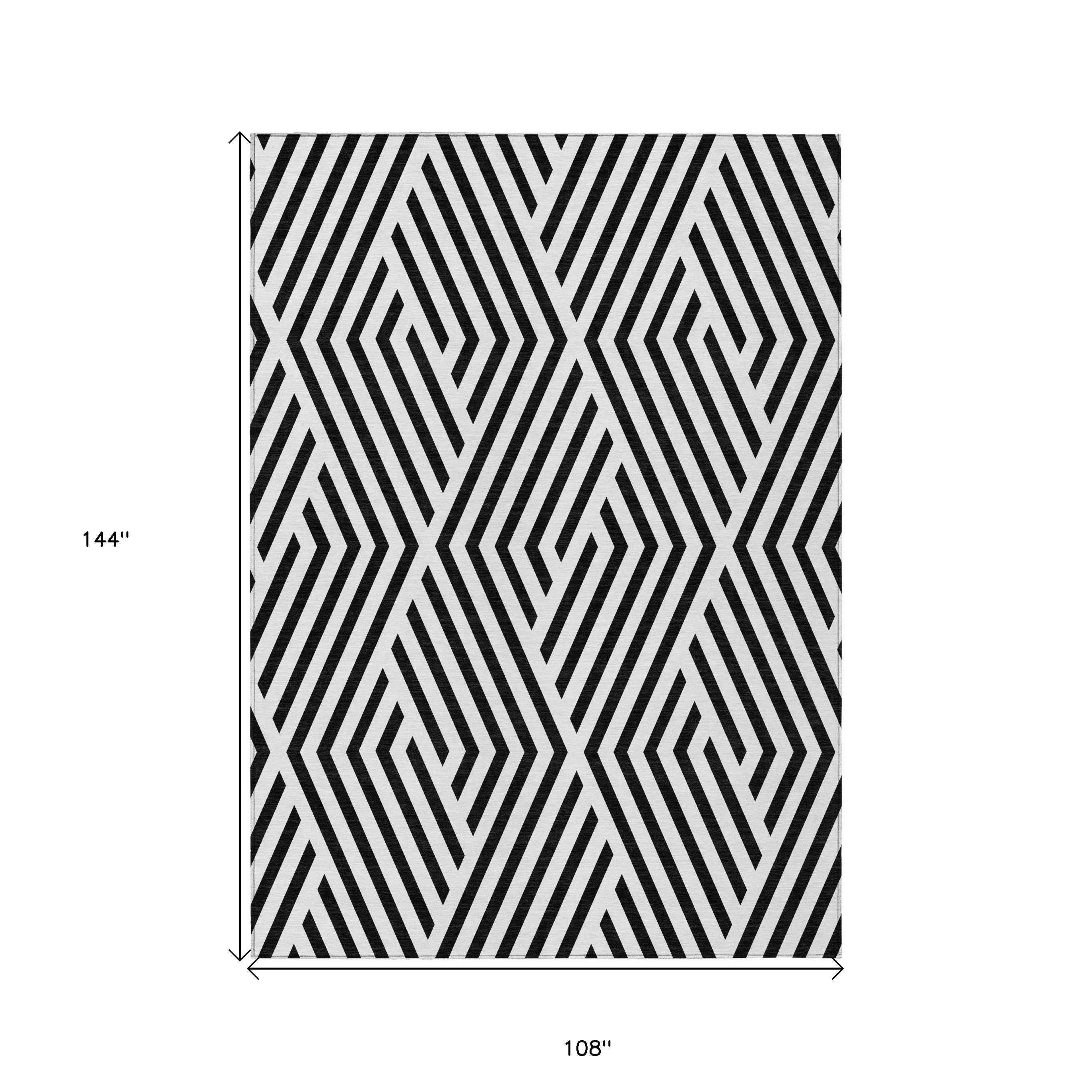 9' X 12' Black and White Geometric Washable Non Skid Indoor Outdoor Area Rug