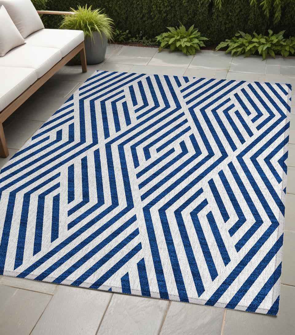 5' X 8' Navy and White Geometric Washable Non Skid Indoor Outdoor Area Rug