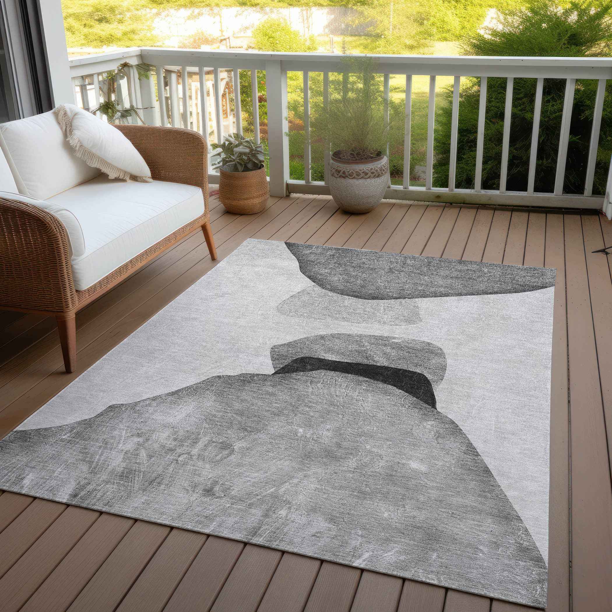 3' X 5' Gray And Black Abstract Washable Indoor Outdoor Area Rug