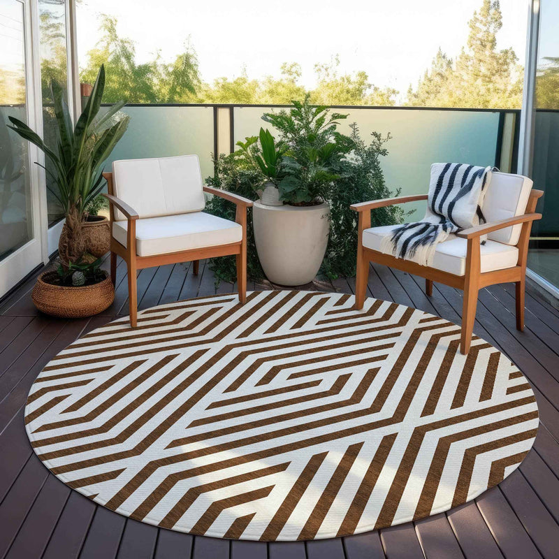 8' Brown And White Round Geometric Washable Indoor Outdoor Area Rug