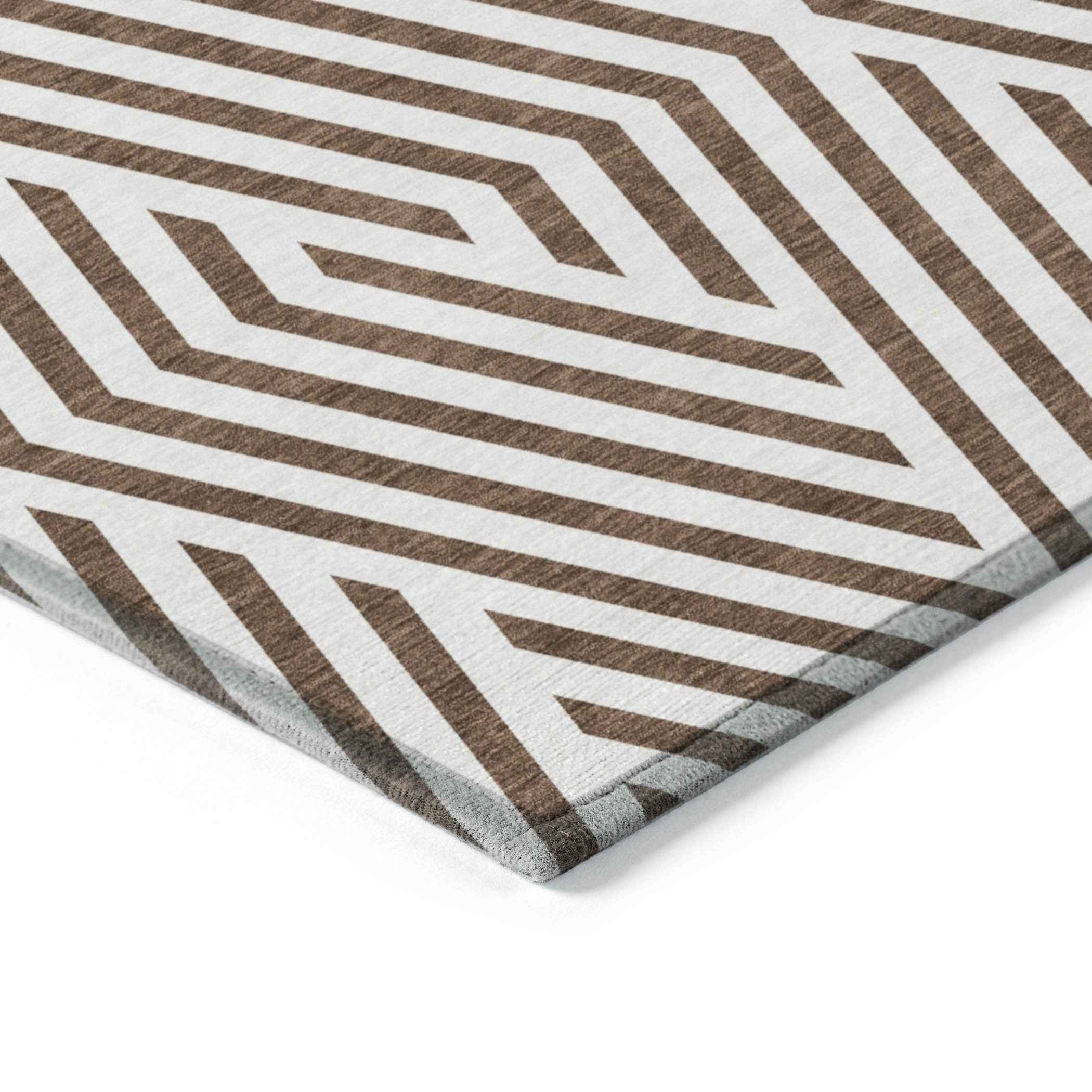 8' Brown And White Round Geometric Washable Indoor Outdoor Area Rug