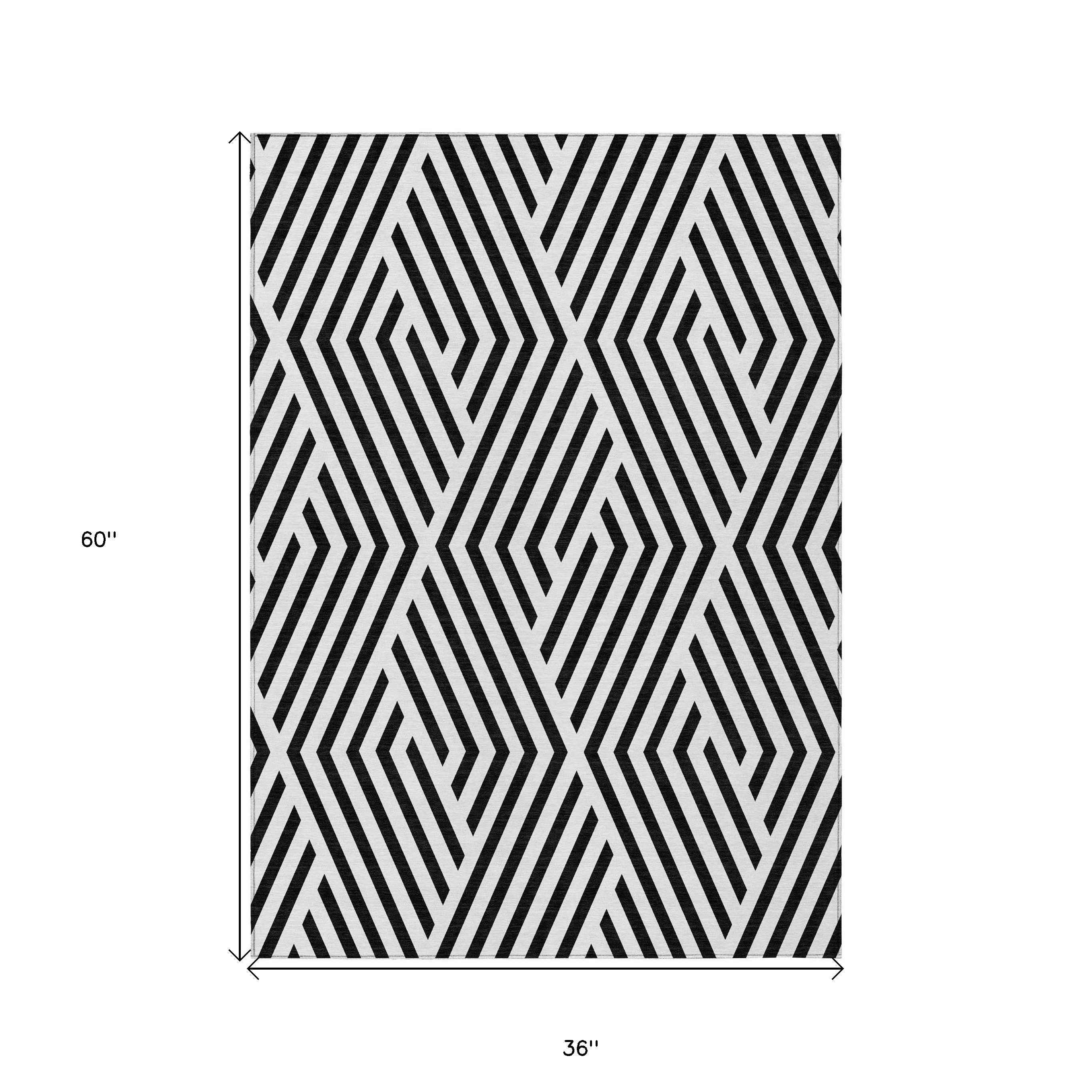 3' X 5' Black and White Geometric Washable Non Skid Indoor Outdoor Area Rug