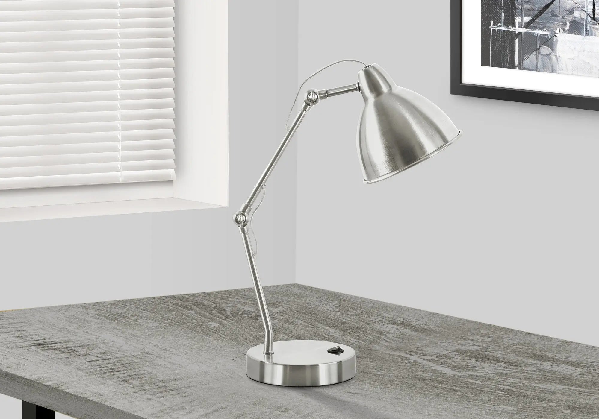 17" Nickel Metal Round USB Table Lamp With Nickel Dome Shade Homeroots Lighting