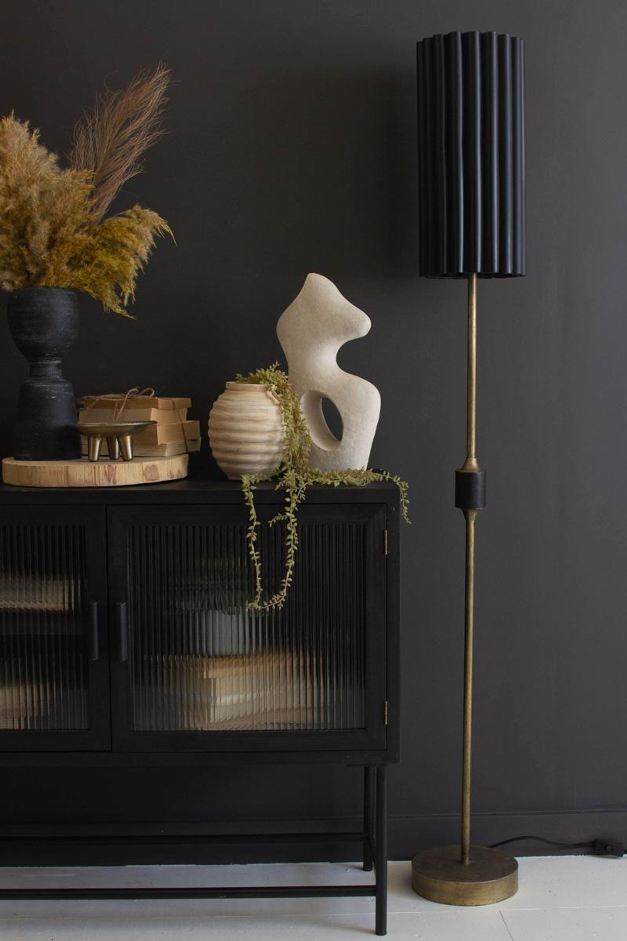 ANTIQUE GOLD FLOOR LAMP WITH FLUTED BLACK METAL SHADE - Gold / 1 - Home Decor