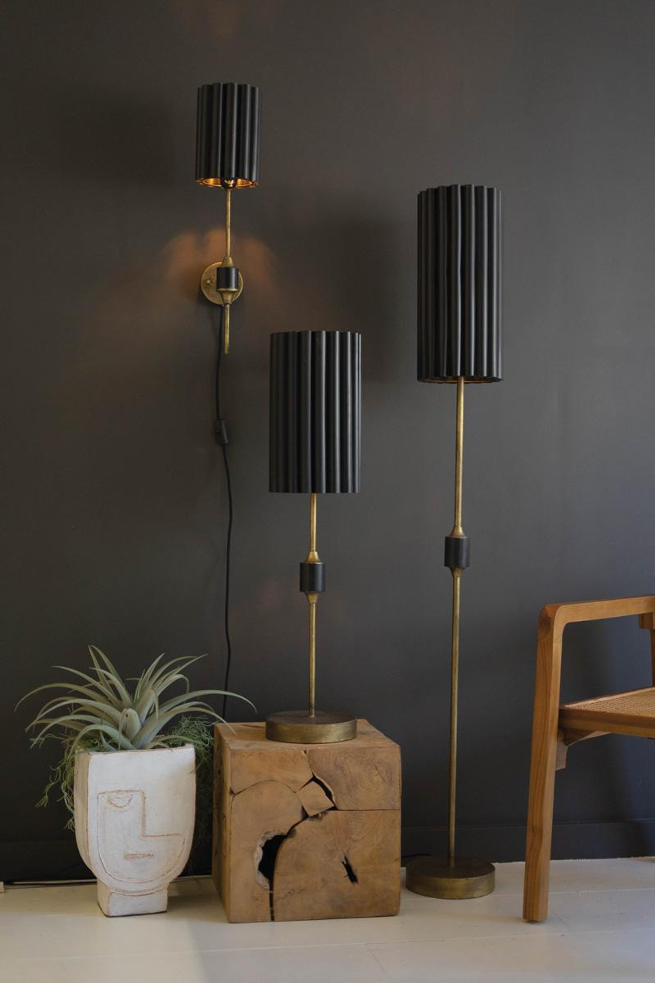 ANTIQUE GOLD FLOOR LAMP WITH FLUTED BLACK METAL SHADE - Gold / 1 - Home Decor