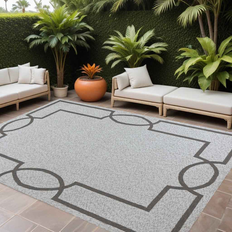 8' X 11' Ivory Indoor Outdoor Area Rug