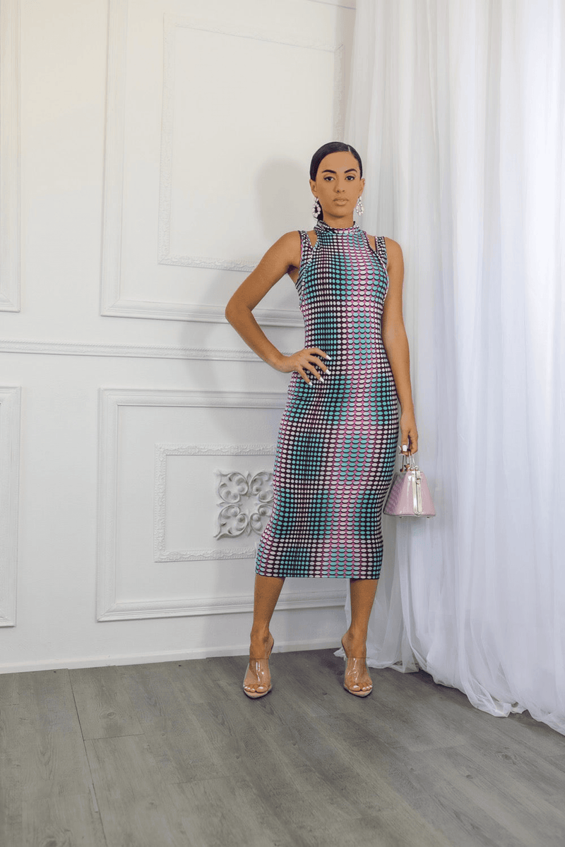 Sleeveless midi dress with multicolor scale grid print, high neck, fitted to midi length